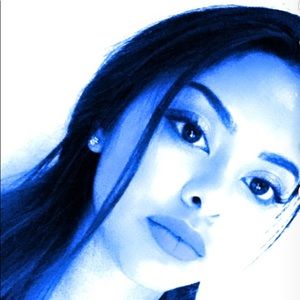 Meet your Posher, Talisa